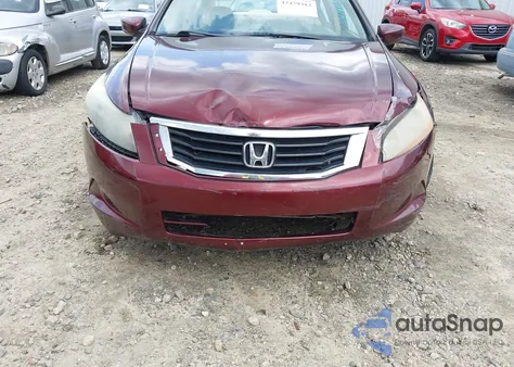 2010 Honda Accord 2.4 Ex-L z USA, uszkodzony, nr VIN 1HGCP2F84AA024462